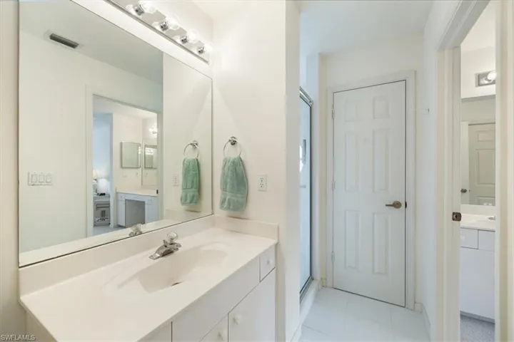 1032  Manor Lake  DR, Naples, FL 34110