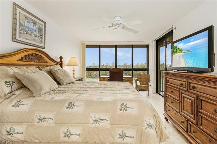 26225  Hickory  BLVD, Bonita Springs, FL 34134