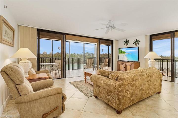 26225  Hickory  BLVD, Bonita Springs, FL 34134