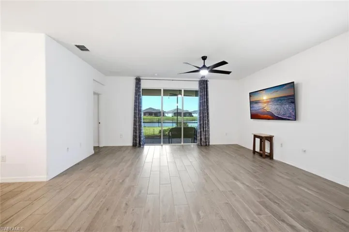2294 Avocado Ln, Naples, Florida 34120