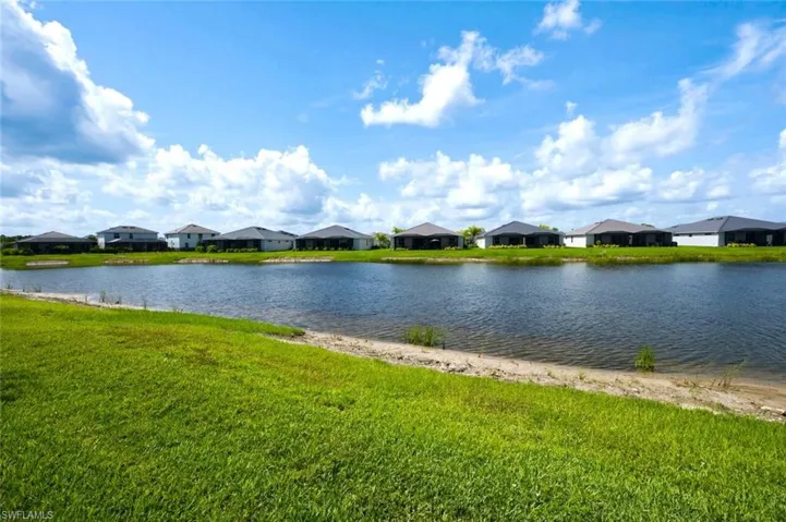2294 Avocado Ln, Naples, Florida 34120