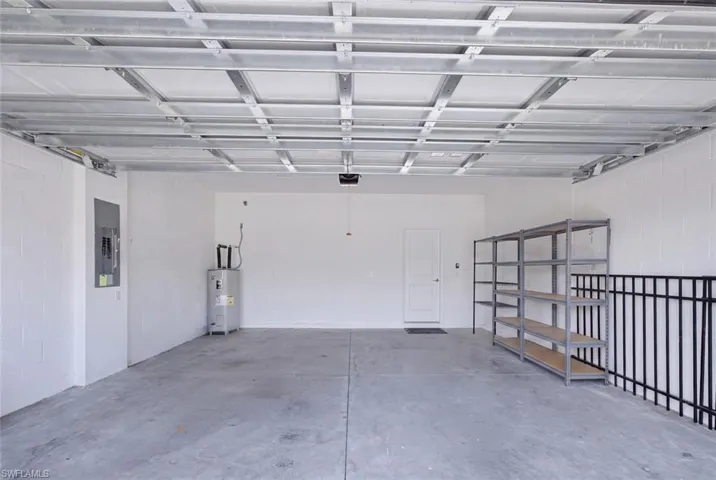 2294 Avocado Ln, Naples, Florida 34120