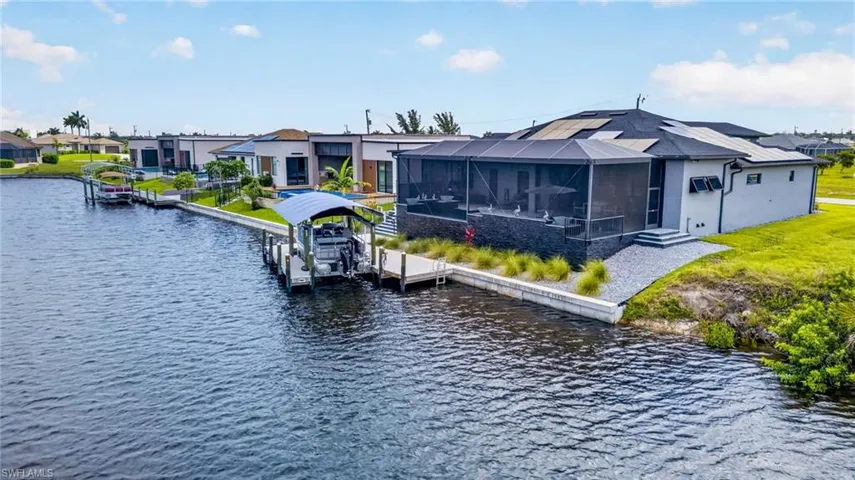 3106 Nw 45th Pl, Cape Coral, Florida 33993