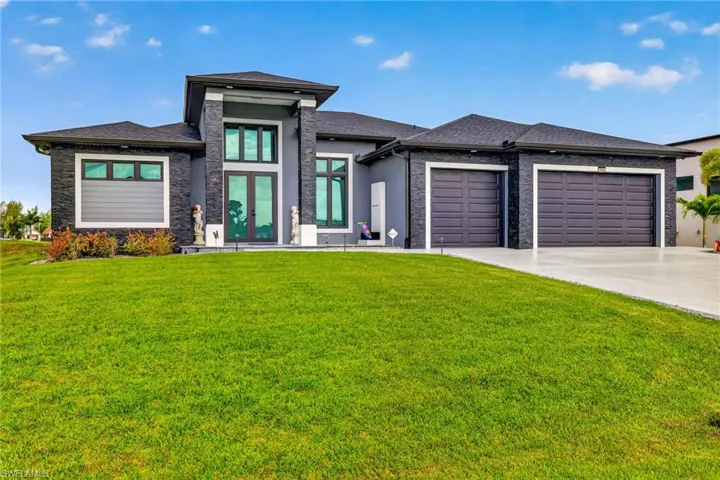 3106 Nw 45th Pl, Cape Coral, Florida 33993