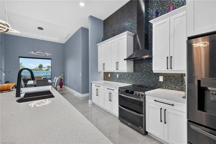 3106 Nw 45th Pl, Cape Coral, Florida 33993