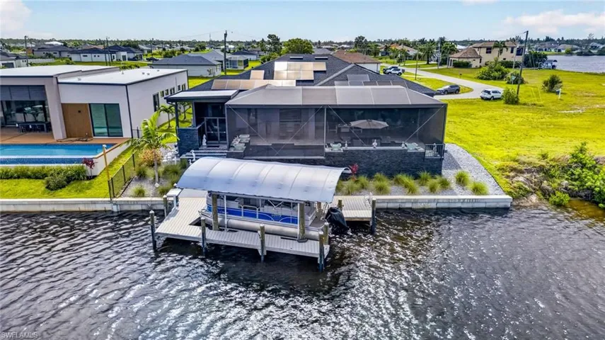 3106 Nw 45th Pl, Cape Coral, Florida 33993