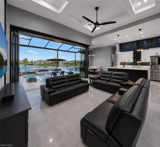 3106 Nw 45th Pl, Cape Coral, Florida 33993