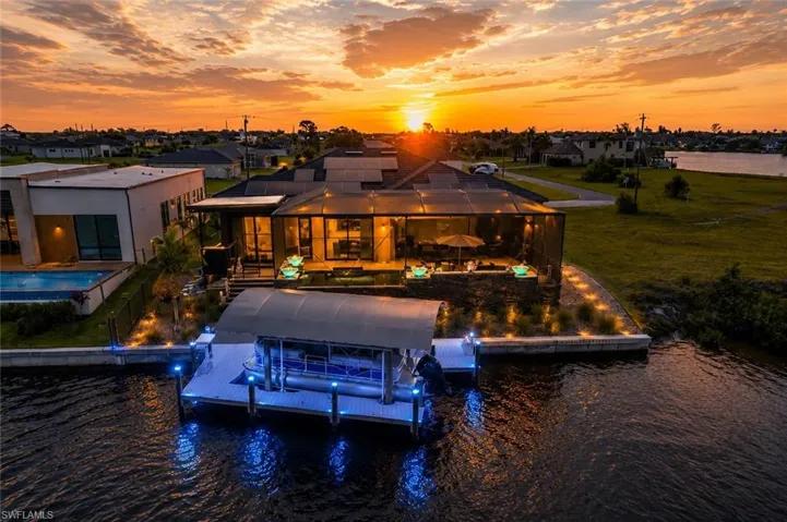 3106 Nw 45th Pl, Cape Coral, Florida 33993