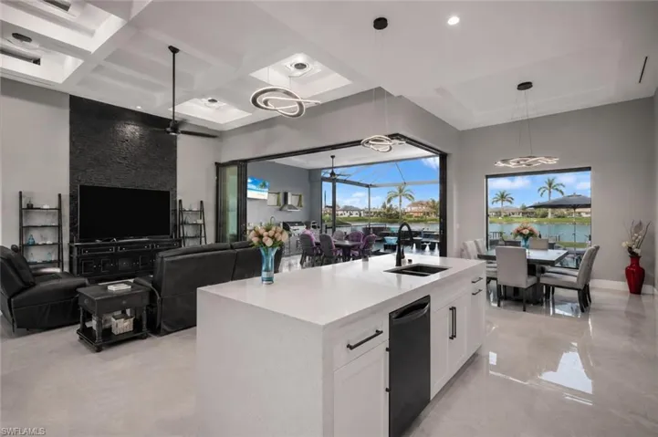 3106 Nw 45th Pl, Cape Coral, Florida 33993