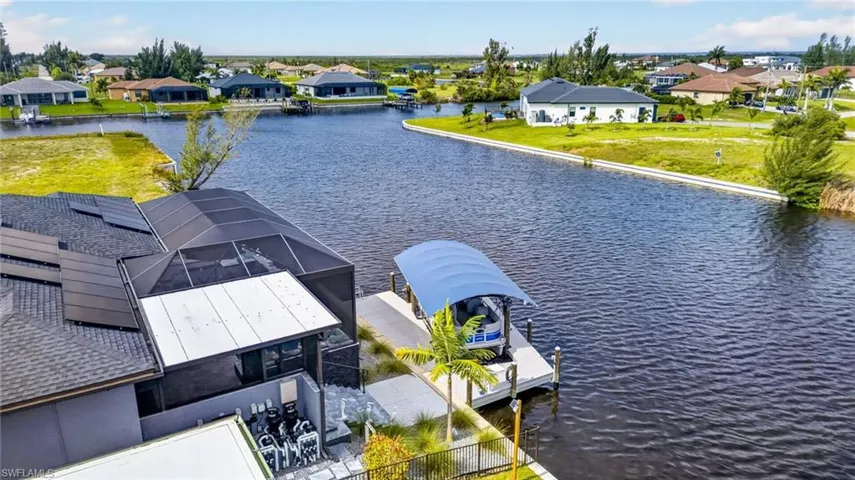 3106 Nw 45th Pl, Cape Coral, Florida 33993