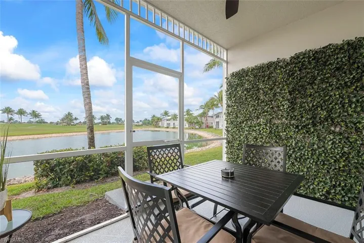 7915 Mahogany Run Ln 1114, Naples, Florida 34113
