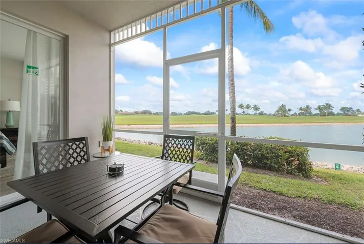 7915 Mahogany Run Ln 1114, Naples, Florida 34113