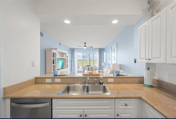 7915 Mahogany Run Ln 1114, Naples, Florida 34113