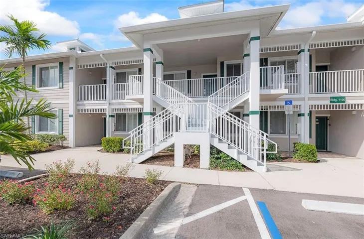 7915 Mahogany Run Ln 1114, Naples, Florida 34113