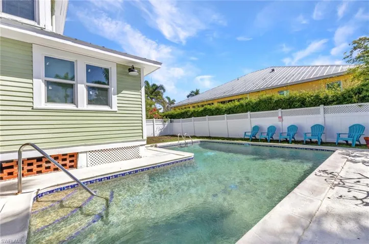 415 W Marion Ave, Punta Gorda, Florida 33950