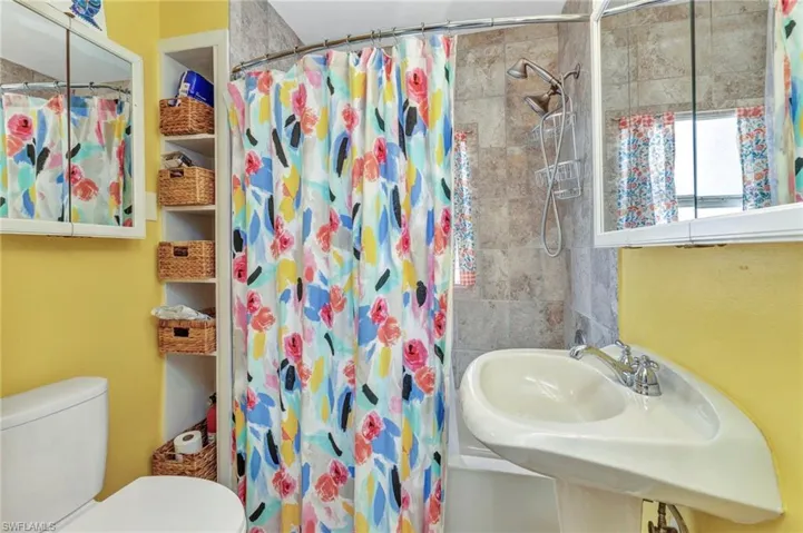 415 W Marion Ave, Punta Gorda, Florida 33950