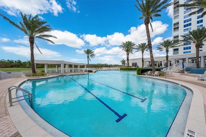 Esperia Bonita Bay