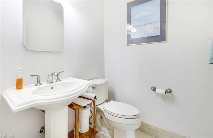 7008 Foxfire Dr, Fort Myers, Florida 33919