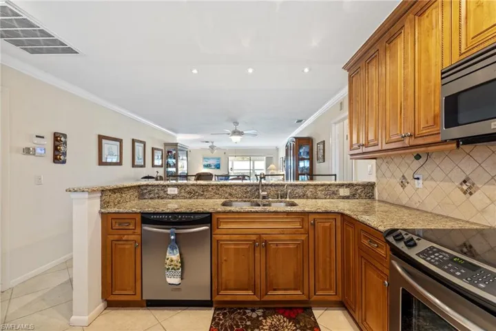 7008 Foxfire Dr, Fort Myers, Florida 33919