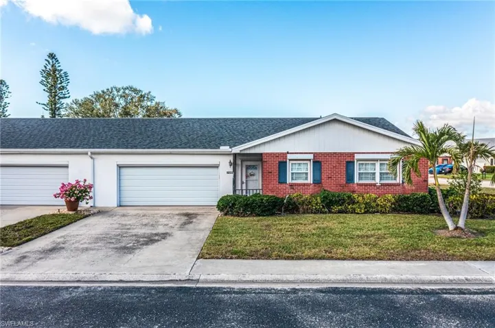 7008 Foxfire Dr, Fort Myers, Florida 33919