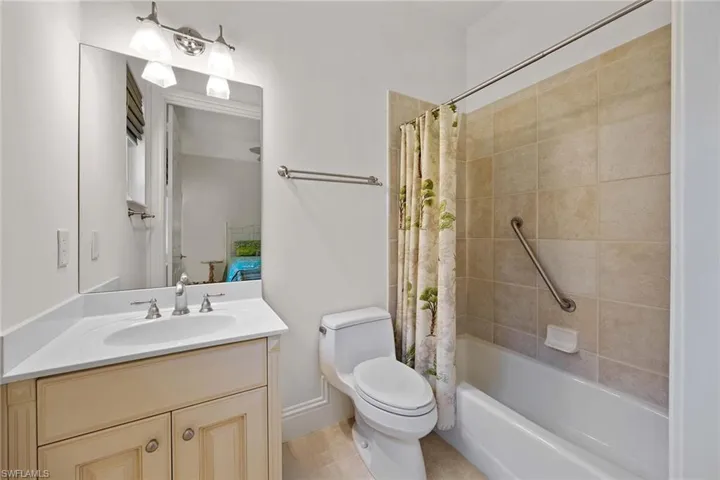 9275  Menaggio  CT, Naples, FL 34114