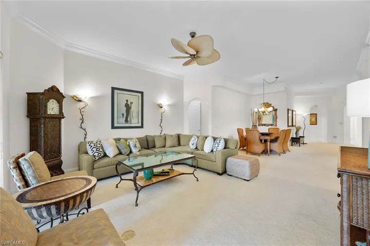 9275  Menaggio  CT, Naples, FL 34114