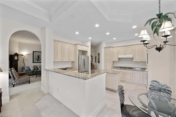 9275  Menaggio  CT, Naples, FL 34114