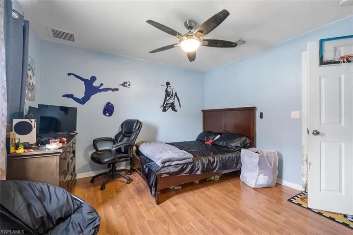 4812  24th SW ST, Lehigh Acres, FL 33973