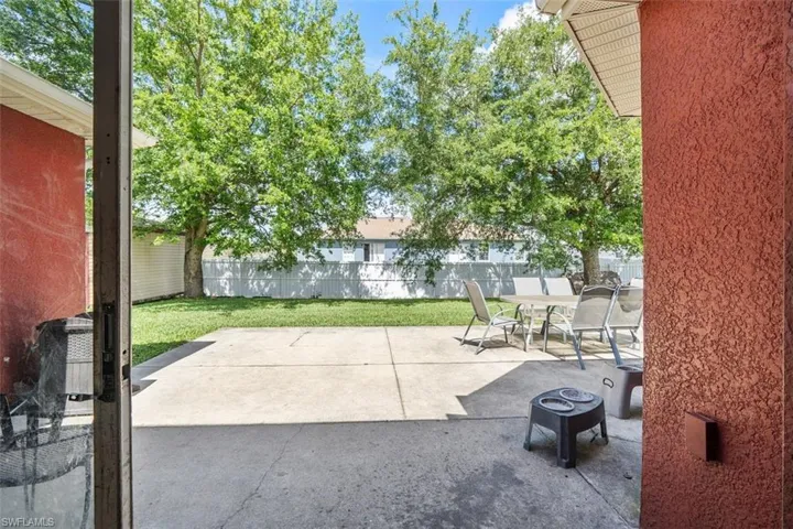 4812  24th SW ST, Lehigh Acres, FL 33973