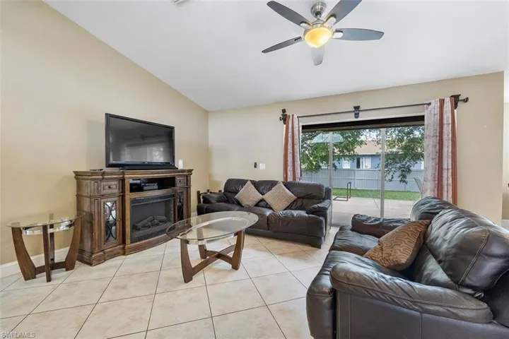 4812  24th SW ST, Lehigh Acres, FL 33973