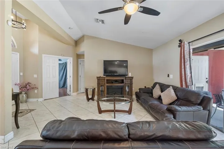 4812  24th SW ST, Lehigh Acres, FL 33973