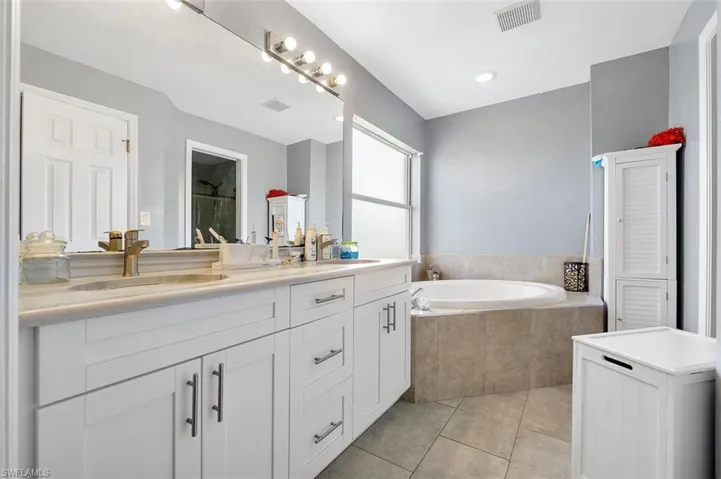 4812  24th SW ST, Lehigh Acres, FL 33973