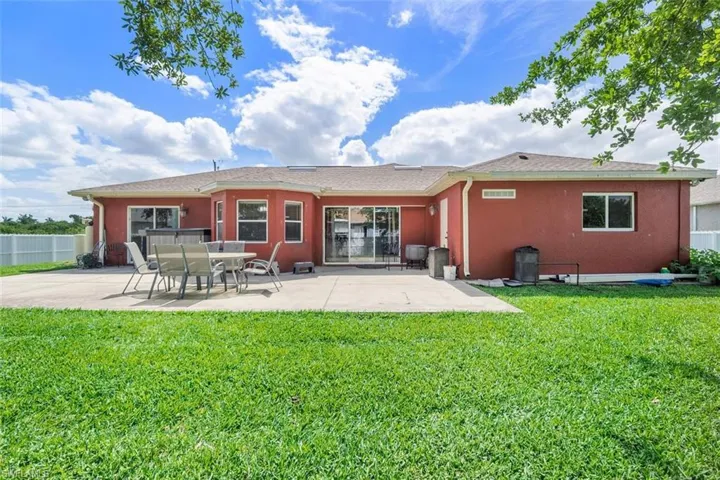 4812  24th SW ST, Lehigh Acres, FL 33973