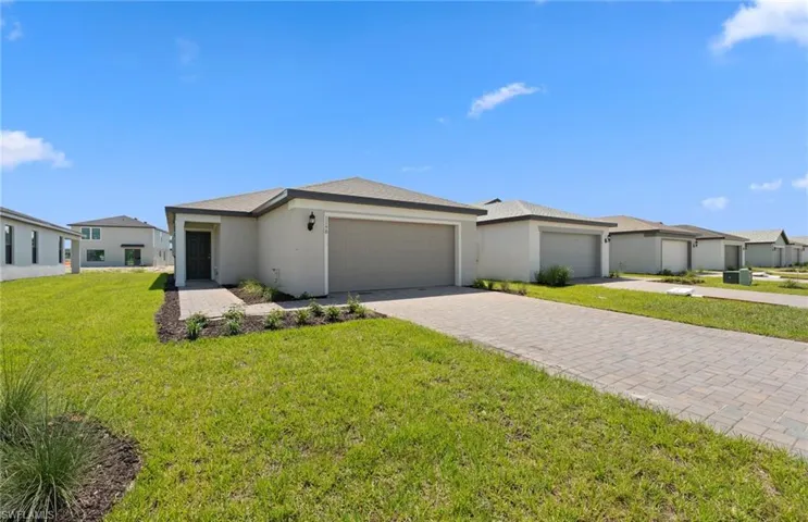 1190  Caloosa Cove  DR, Labelle, FL 33935