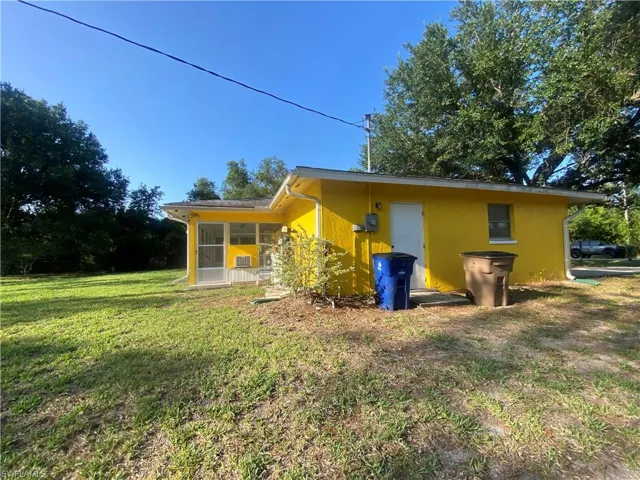 1004 Highland Ave, Lehigh Acres Fl 33972