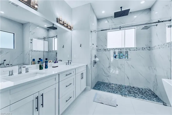 2115 47th Ave Ne, Naples Fl 34120