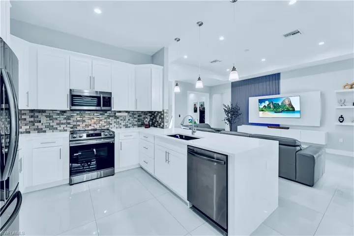 2115 47th Ave Ne, Naples Fl 34120