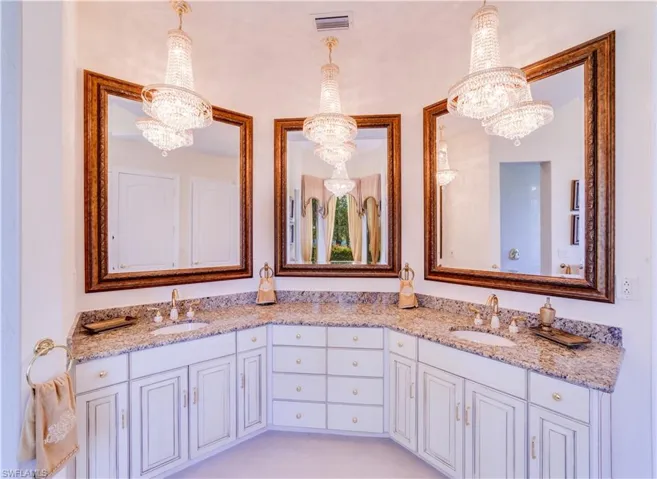 367 N. Hickory Street, LaBelle, FL 33935, Caloosa Cove S/D on Caloosahatchee River