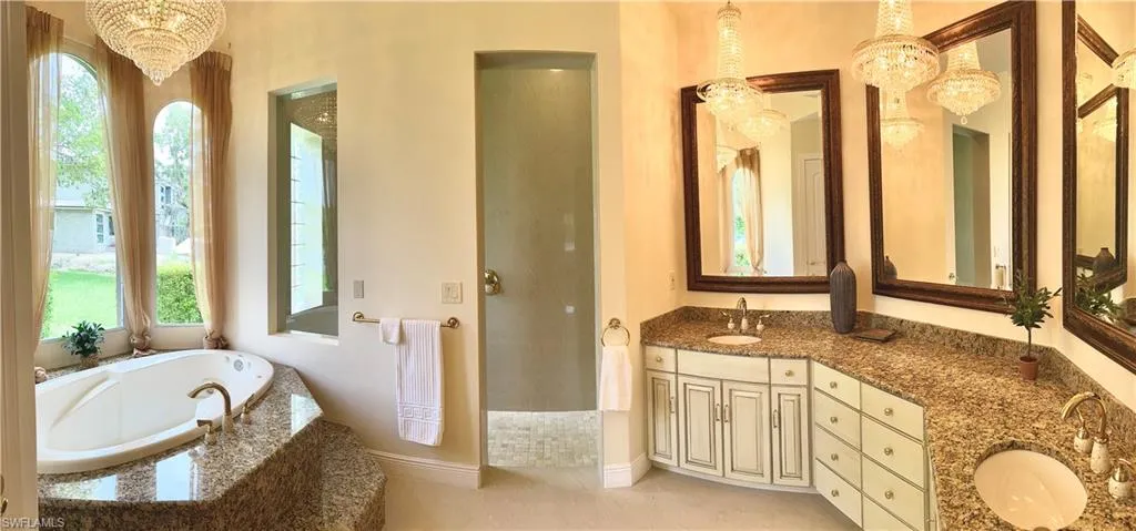 367 N. Hickory Street, LaBelle, FL 33935, Caloosa Cove S/D on Caloosahatchee River