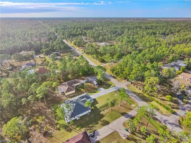 3990  27th NE AVE, Naples, FL 34120