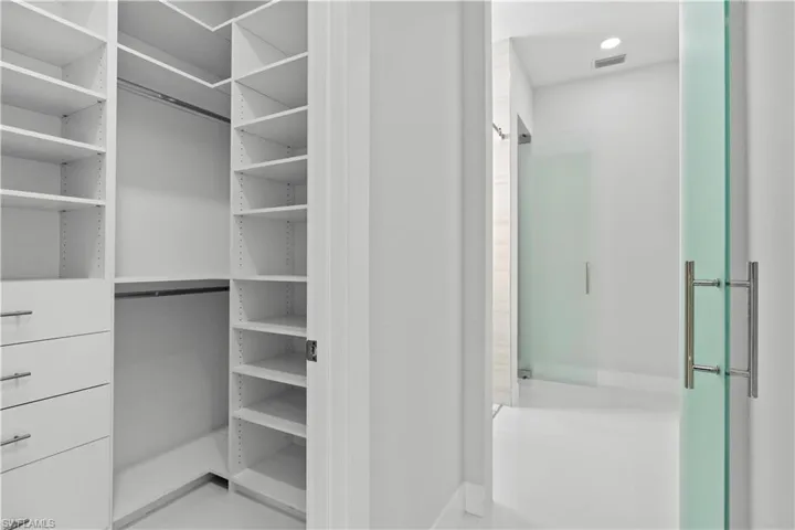 3990  27th NE AVE, Naples, FL 34120