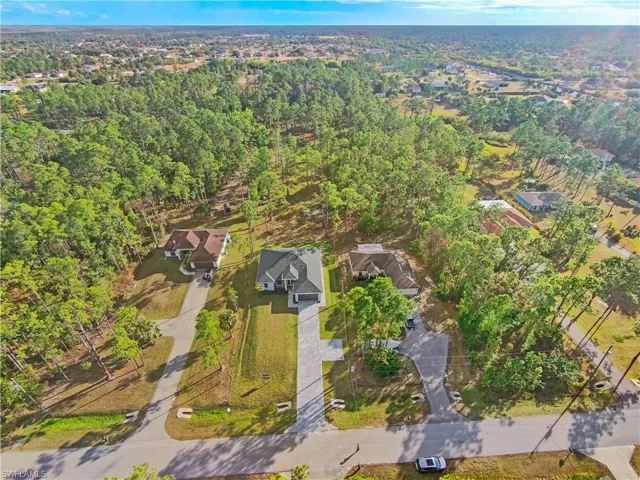 3990  27th NE AVE, Naples, FL 34120