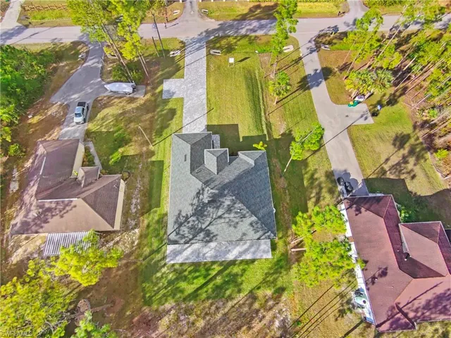 3990  27th NE AVE, Naples, FL 34120
