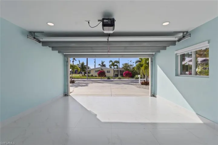 107 Albatross St, Fort Myers Beach, Florida 33931