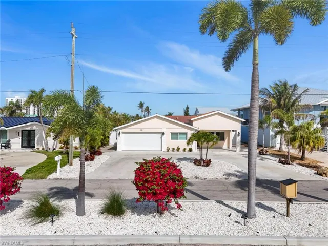 107 Albatross St, Fort Myers Beach, Florida 33931