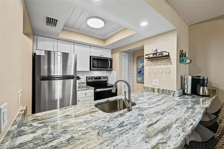 200 Lenell Rd 215, Fort Myers Beach, Florida 33931