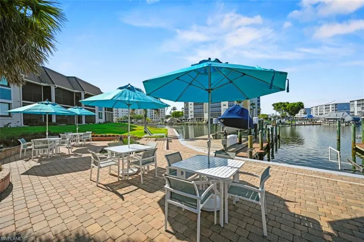 200 Lenell Rd 215, Fort Myers Beach, Florida 33931