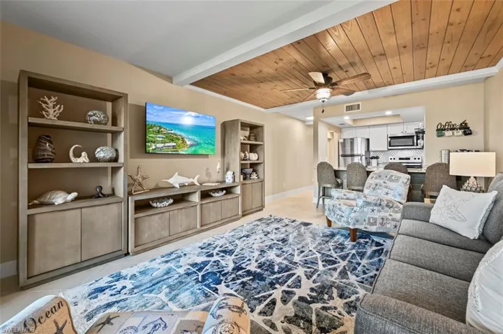 200 Lenell Rd 215, Fort Myers Beach, Florida 33931