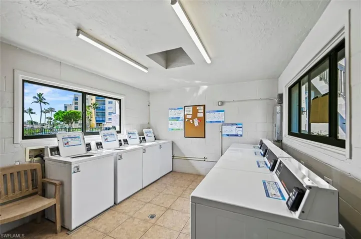 200 Lenell Rd 215, Fort Myers Beach, Florida 33931