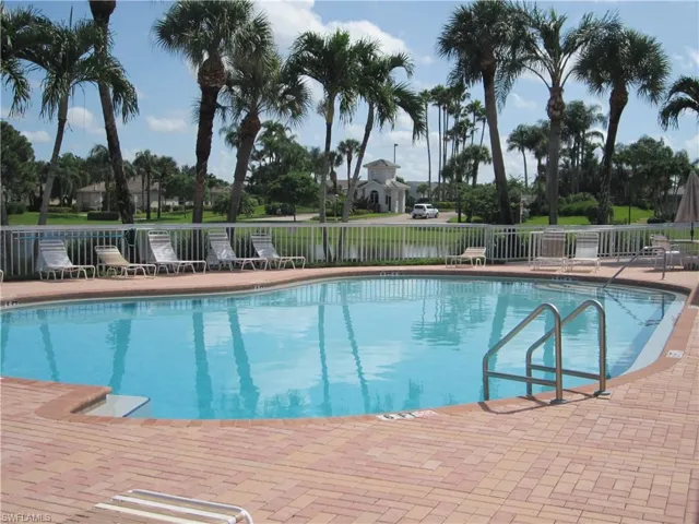 11081  Lakeland  CIR, Fort Myers, FL 33913